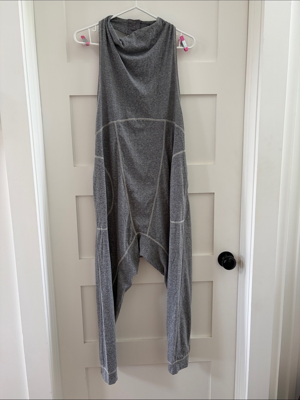 Free People Heather Gray romper. She’s xe small​